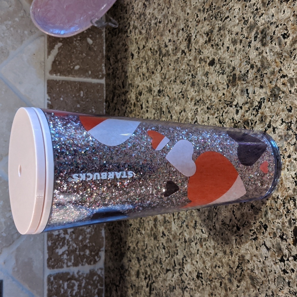 Starbucks 24oz Venti Cold Cup Tumbler Heart Valentine's 2021 Red Pink Glitter